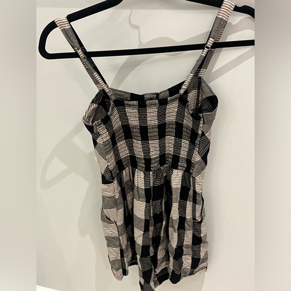 hollister romper/dress - Picture 6 of 6